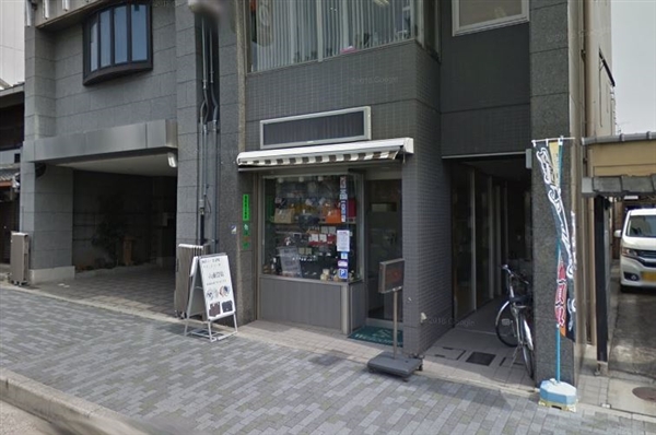 ���ɂ�����